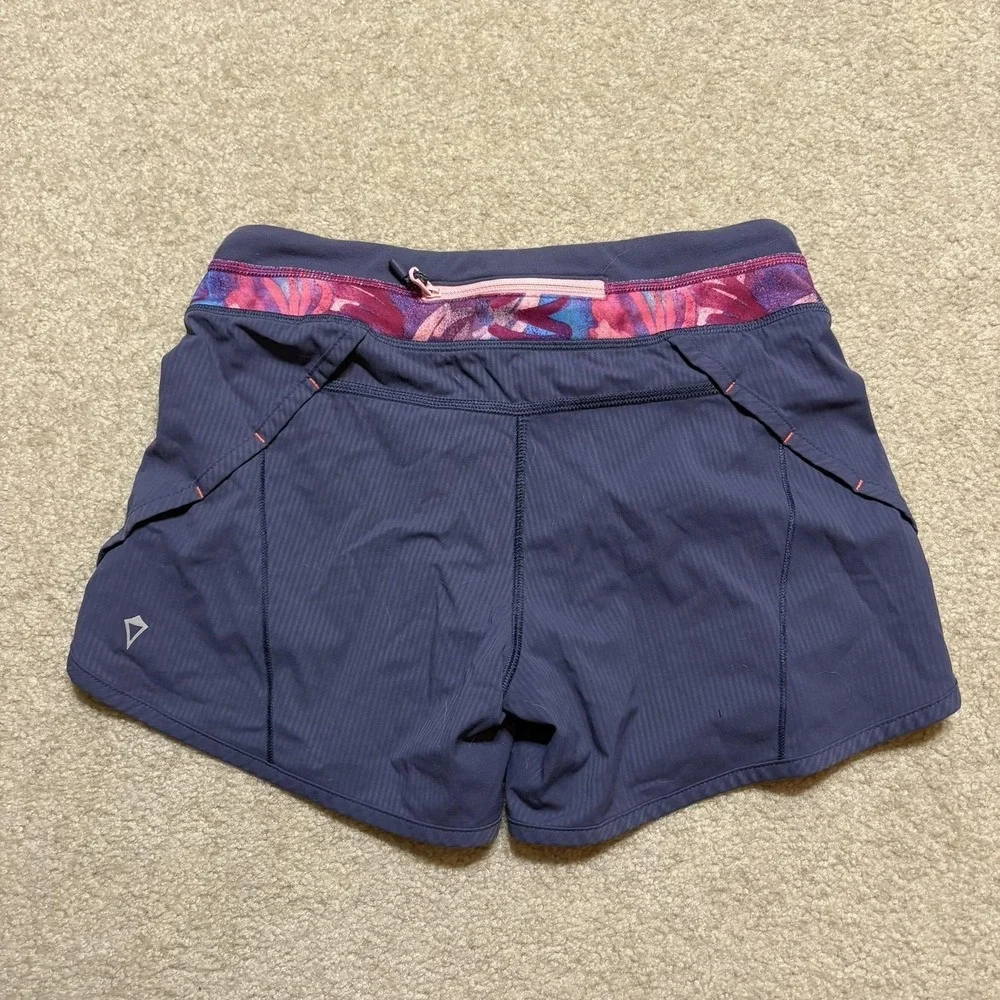 Ivivva Running Shorts Girls‎ 12 Blue Striped Floral Waistband Lined Gym Athletic
